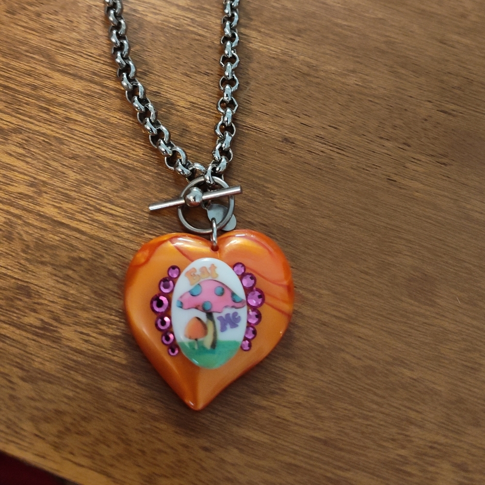 Tarina Tarantino mushroom heart necklace